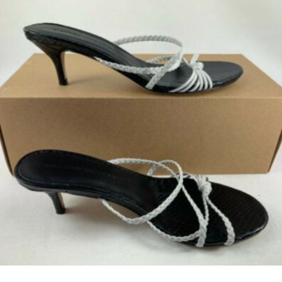 Sigerson Morrison Fyona Leather Kitten Heels - Picture 1 of 3